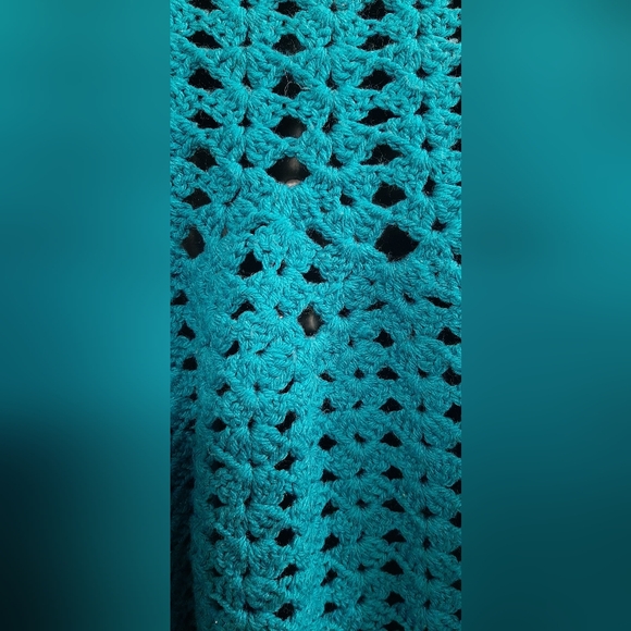 Crochet Hand Knit Granny Shawl Vintage Handmade Teal Blue Wrap With Tie - Picture 5 of 5